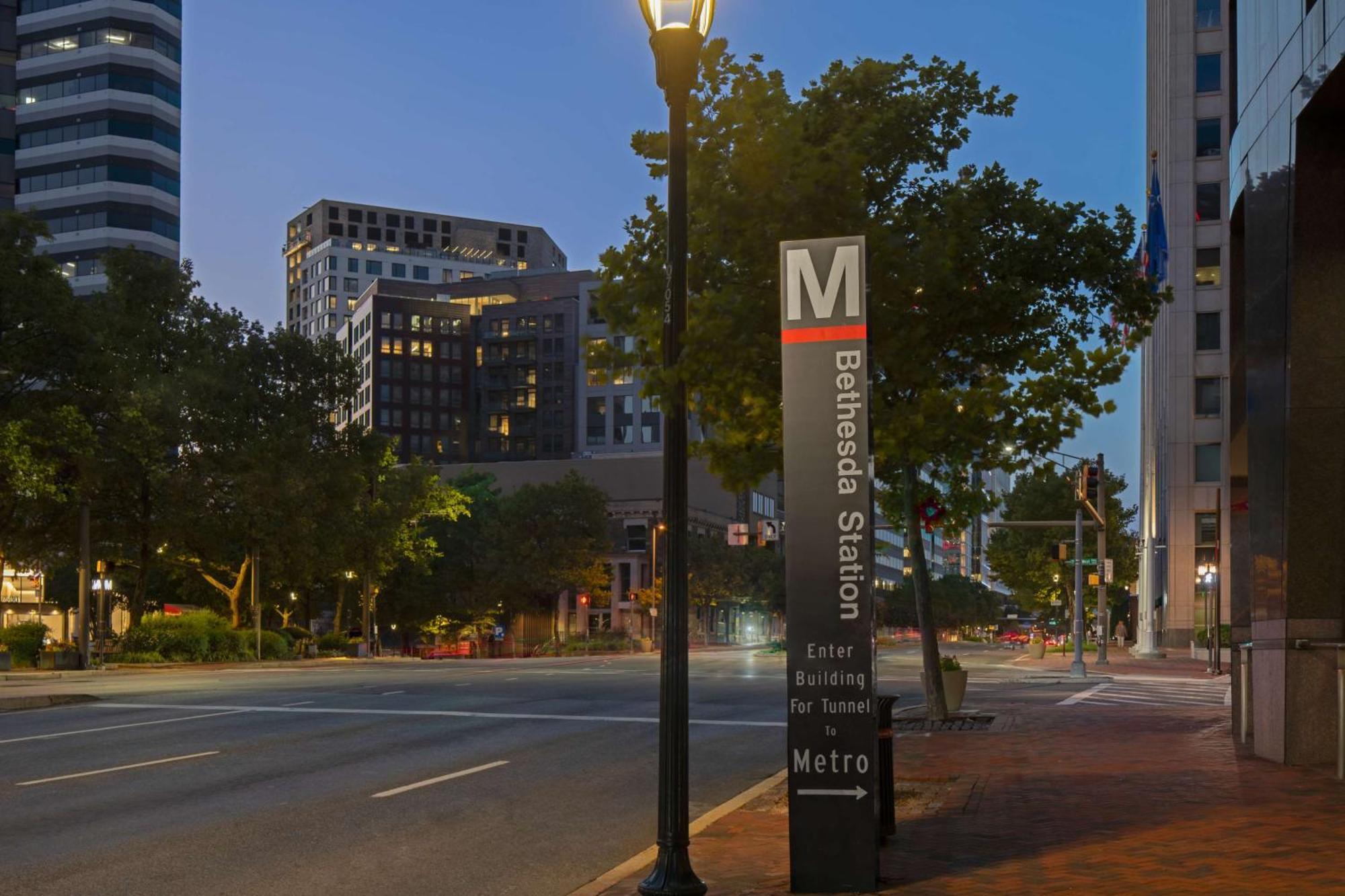 Hilton Garden Inn Bethesda Downtown Exterior foto